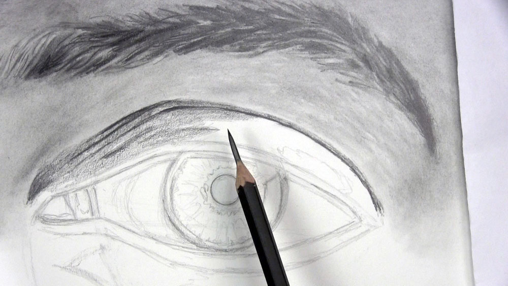 draw shading on the right side of the eyelid